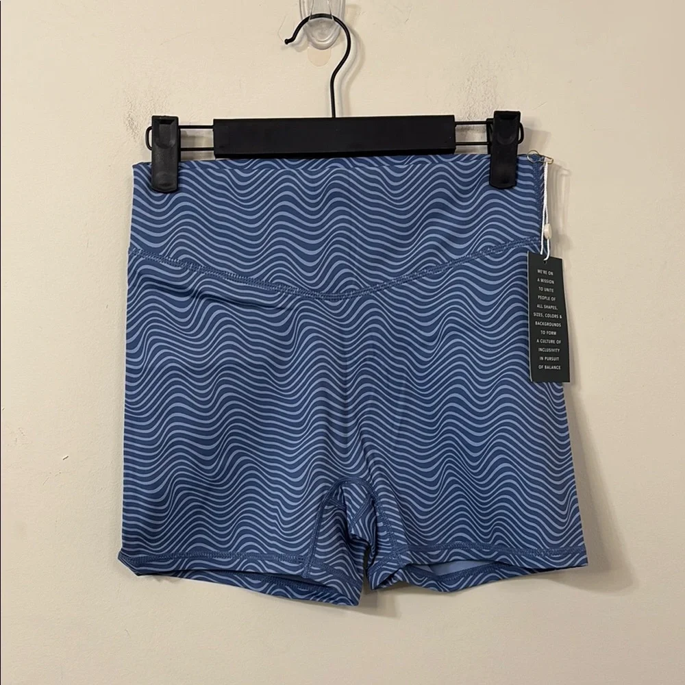 Balance Athletica The Storm Short Oasis Size Medium NWT - Picture 2 of 5